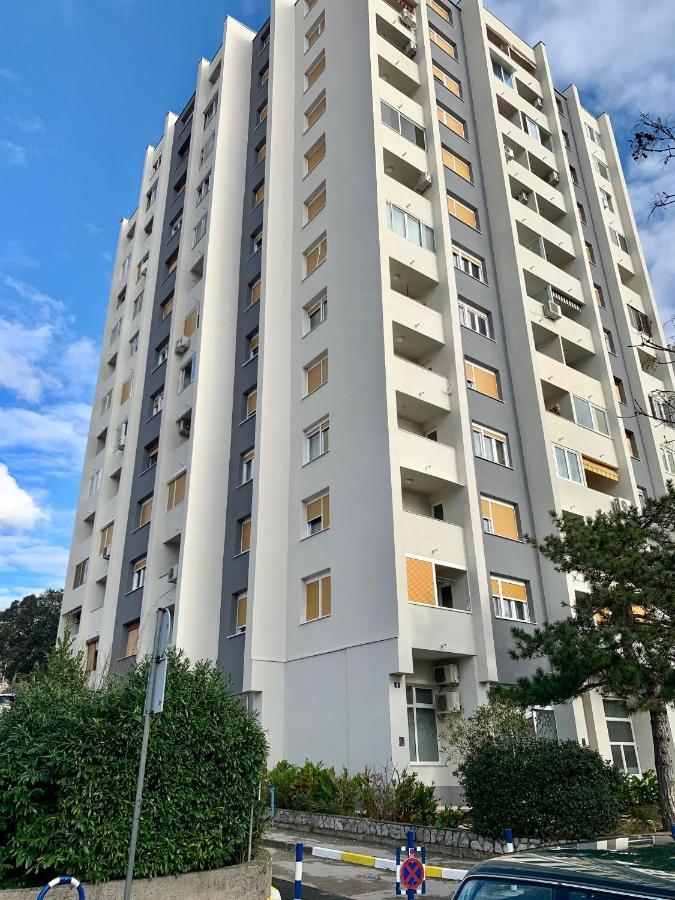 Apartment Lucky 1 Rijeka Exterior foto